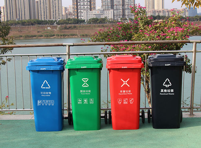 塑料分类垃圾箱